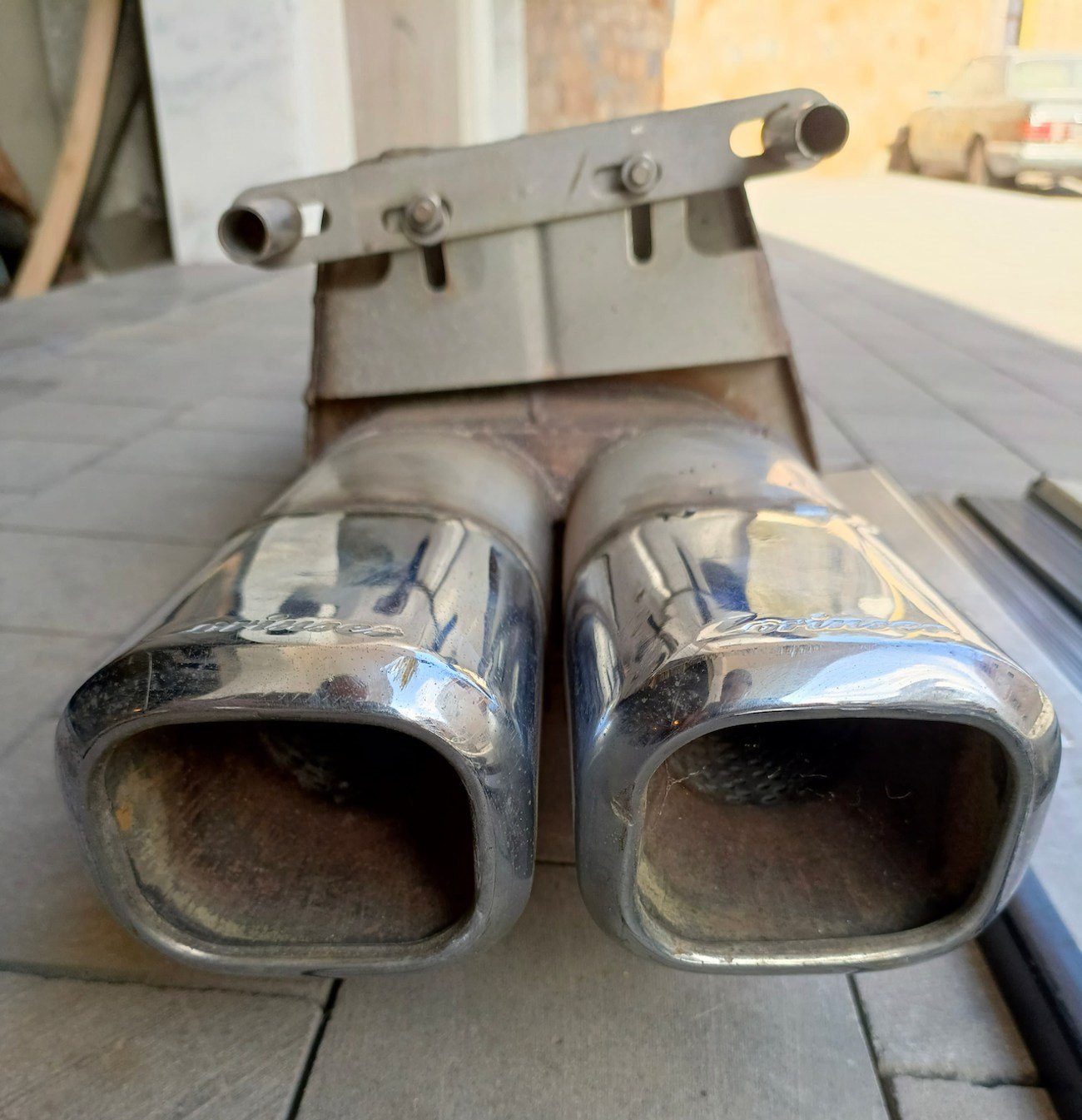 W140 Lorinser Exhaust, Side Vents, & Door Sills Package - Image 3