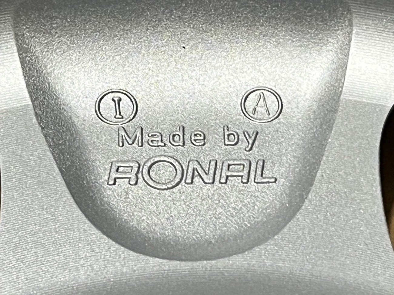 Staggered 3-Piece 18" BRABUS Monoblock IV Wheels - Image 5