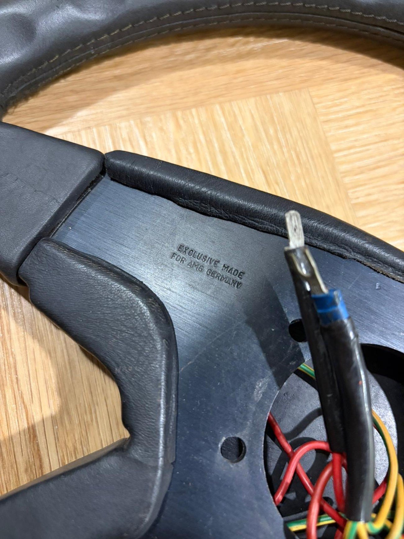 AMG Momo M38 Steering Wheel - Image 13