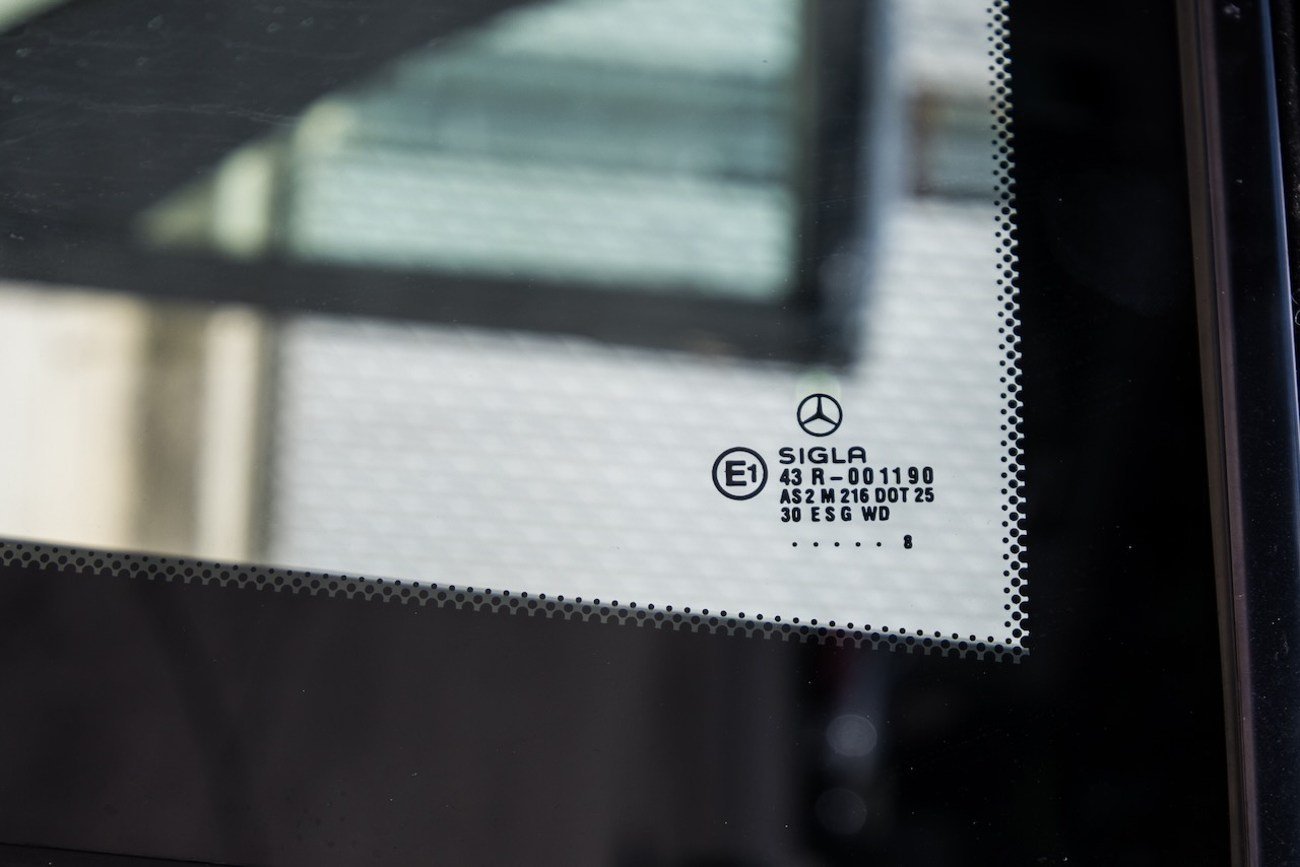 Mercedes-Benz R129 SL Panoramic Hardtop 1990-2002 - Image 3