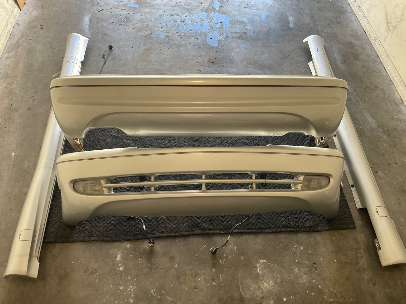 W202 Mercedes-Benz C43 AMG Body Kit - Image 6