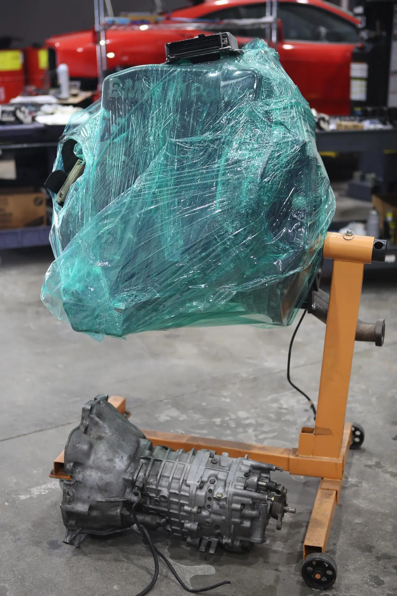 BMW S14 2.3L Engine - Image 9