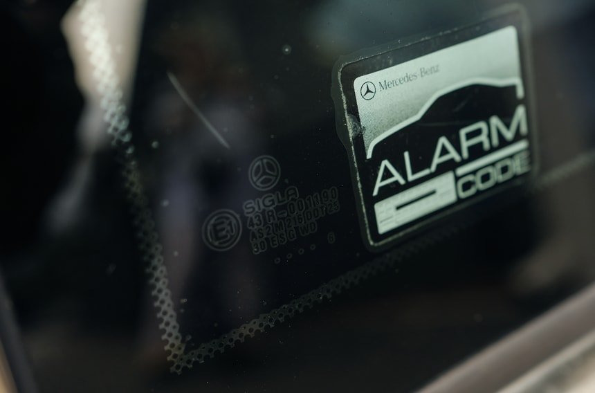 Mercedes-Benz R129 Glass Panoramic Hardtop 1990-2002 - Image 13