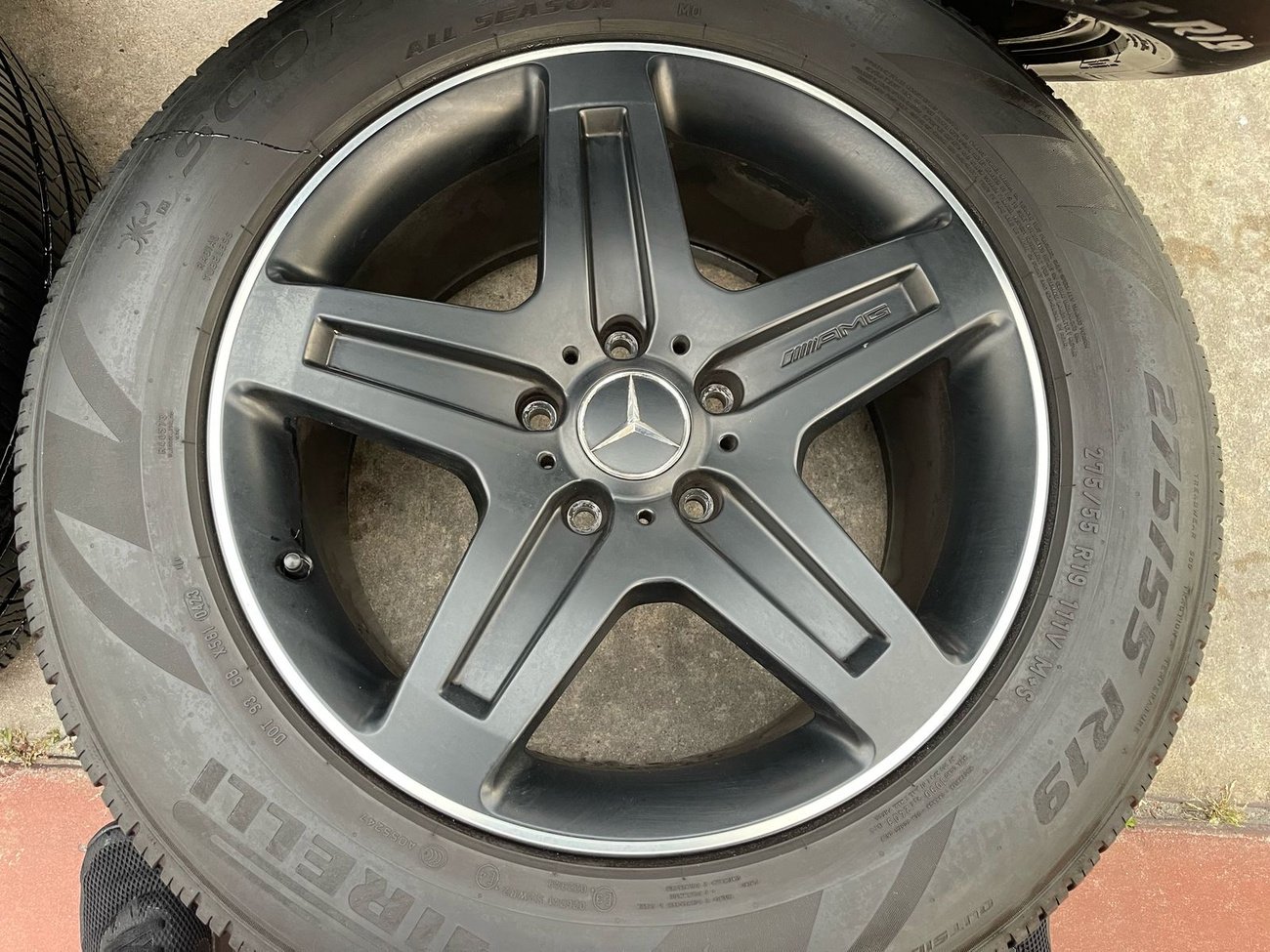 AMG Wheels & Tires for W463 - Image 4