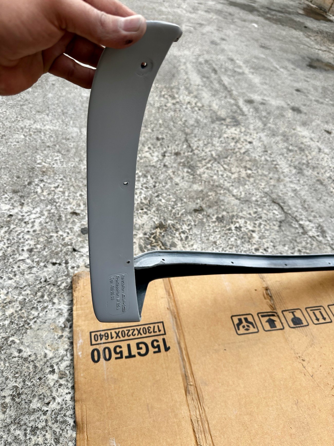 Pre-Merger Gen 2 AMG Body Kit for Euro C126 SEC (1986–1991) - Image 15