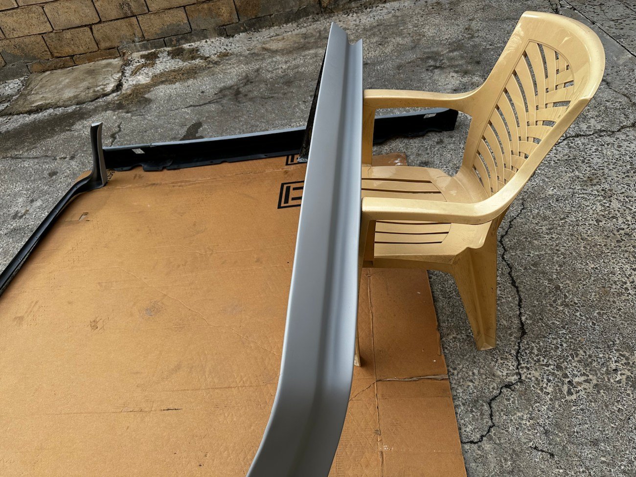 Pre-Merger Gen 2 AMG Body Kit for Euro C126 SEC (1986–1991) - Image 7