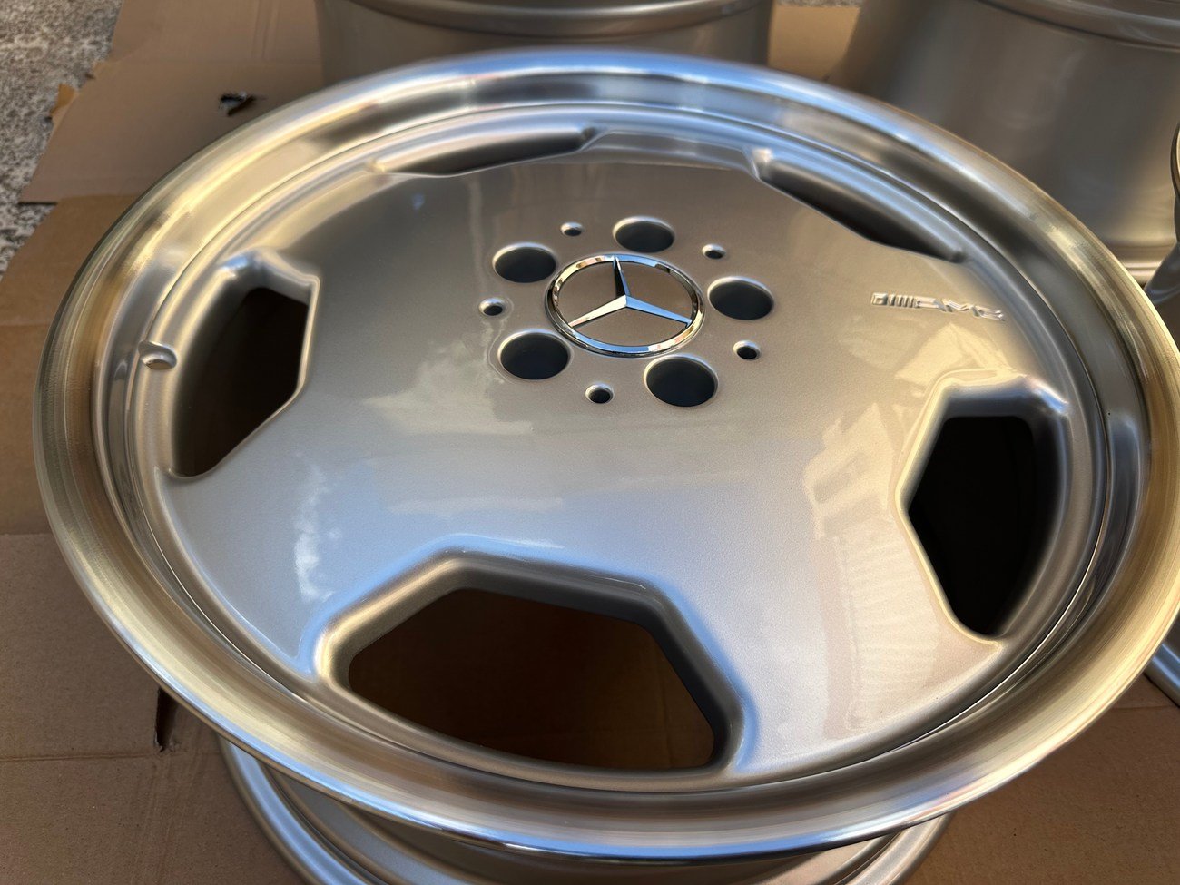 Staggered 18" AMG Aero II Monoblock wheels - Image 15