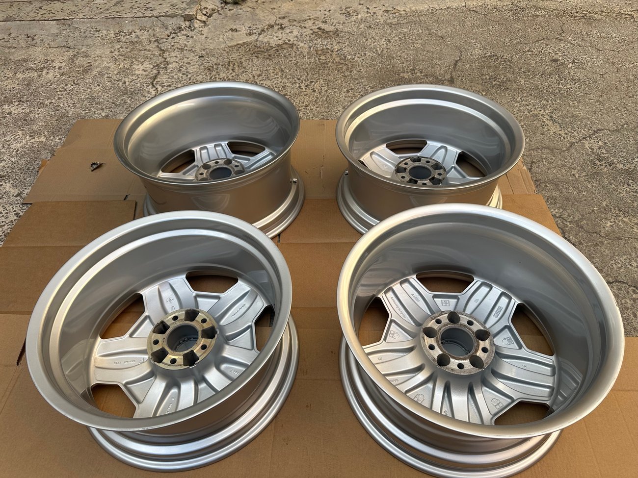 Staggered 18" AMG Aero II Monoblock wheels - Image 9