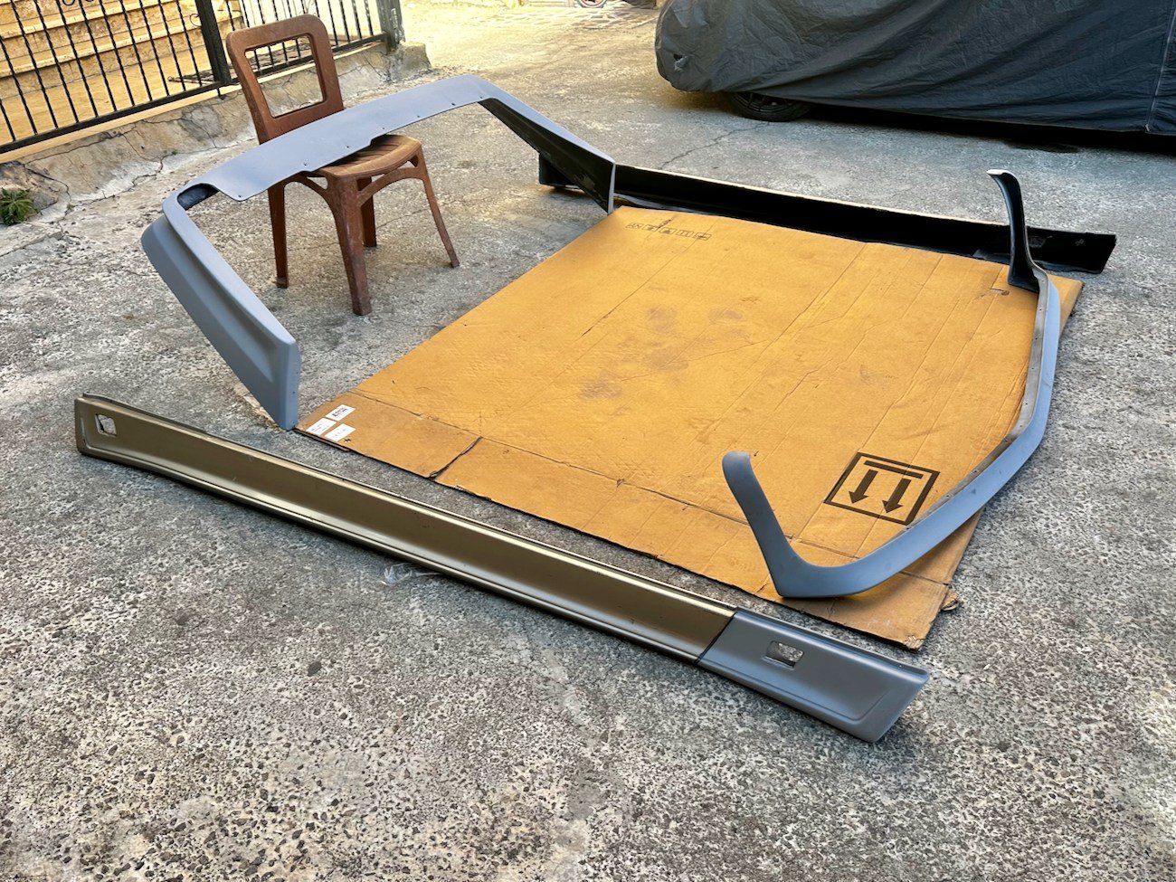 Pre-Merger Gen 2 AMG Body Kit for Euro W126 SE/SEL (1986–1991) - Image 12