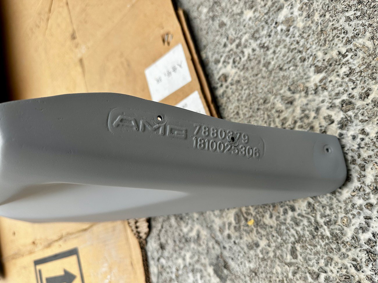 Pre-Merger Gen 2 AMG Body Kit for Euro C126 SEC (1986–1991) - Image 12