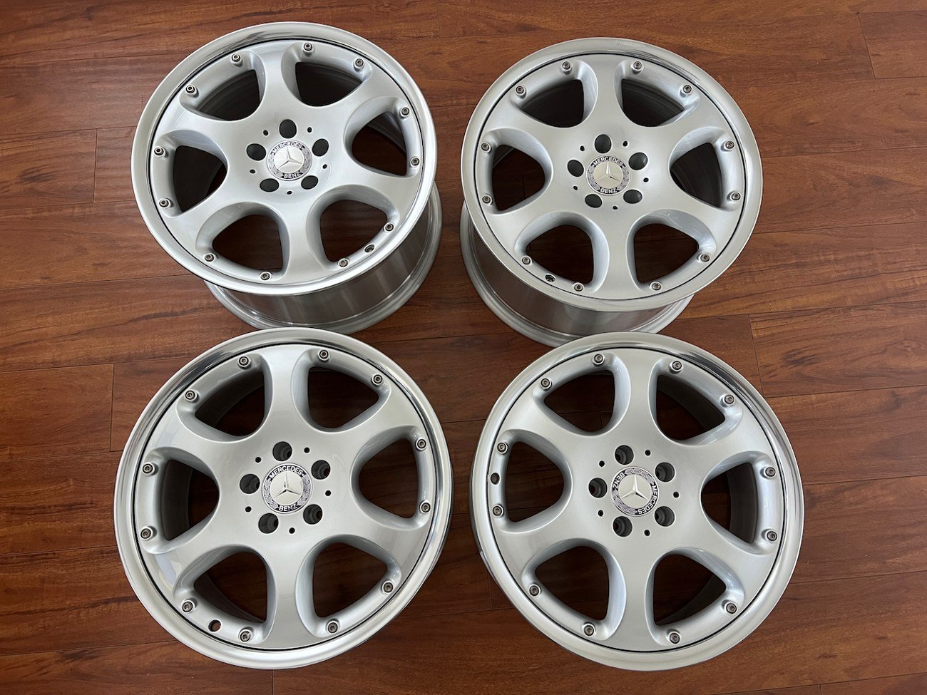 Staggered 18 R129 Silver Arrow Wheels - Image 15