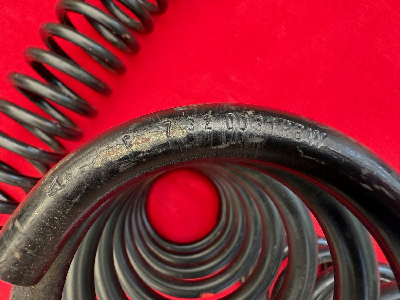 NOS R107/C107 Premerger AMG Lowering Springs - Image 4