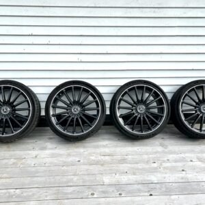 OEM 21" Mercedes-Benz X156 GLA AMG Wheels & Michelin PS4S Tires