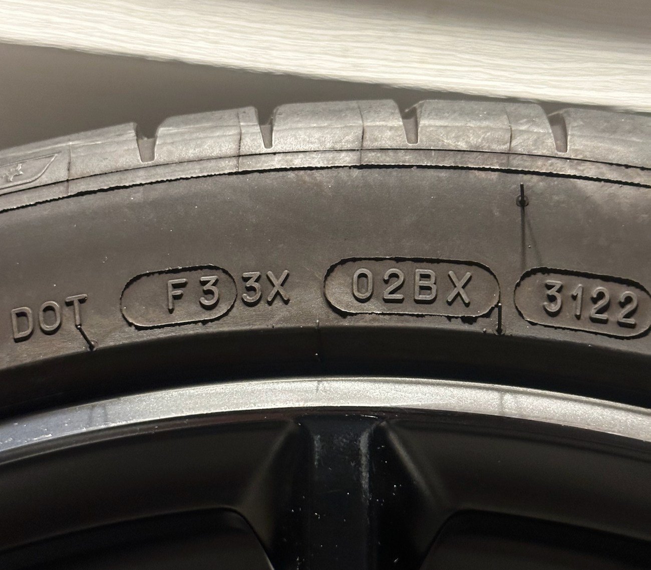 OEM 21" Mercedes-Benz X156 GLA AMG Wheels & Michelin PS4S Tires - Image 10