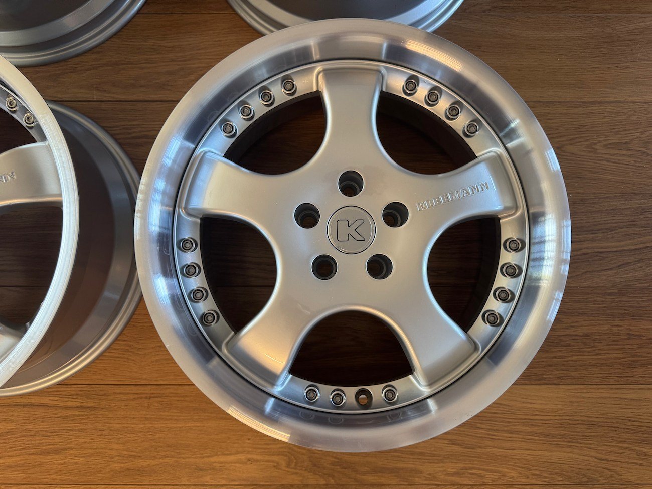 Staggered 2-Piece 18″ Kleemann TS-5 Wheels - Image 11