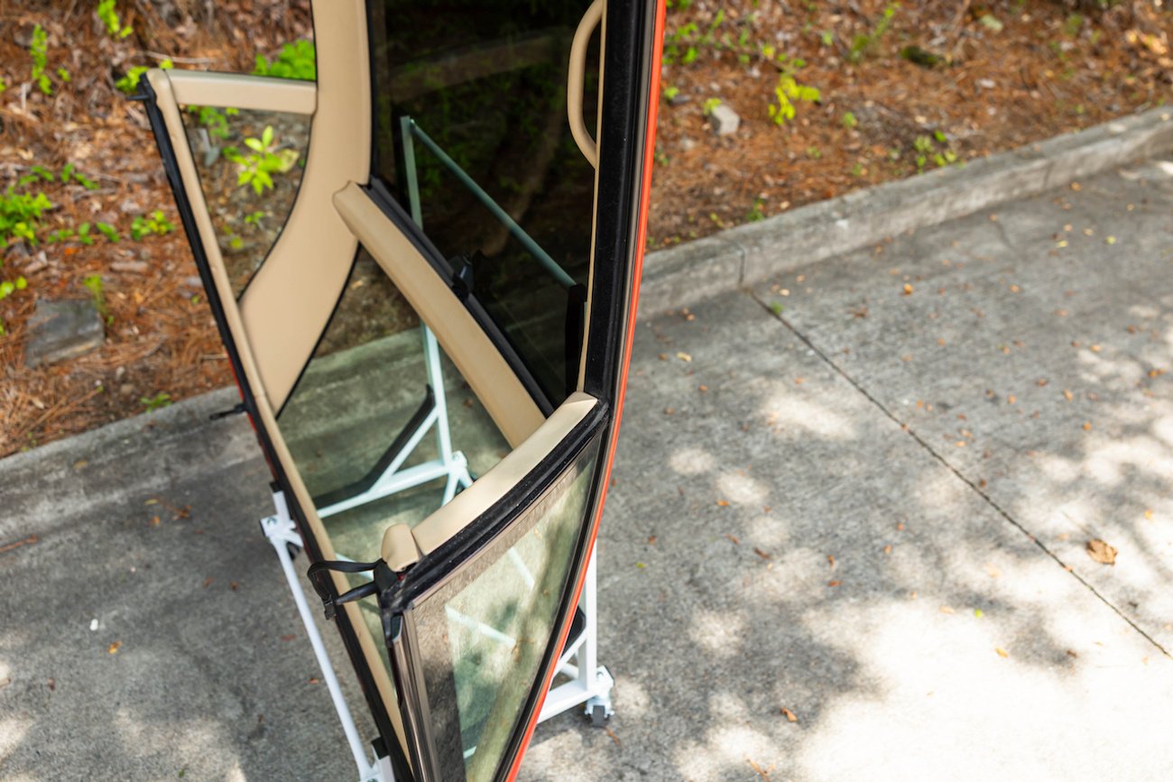 Mercedes-Benz R129 SL Glass Panoramic Hardtop 1990–2002 - Image 11