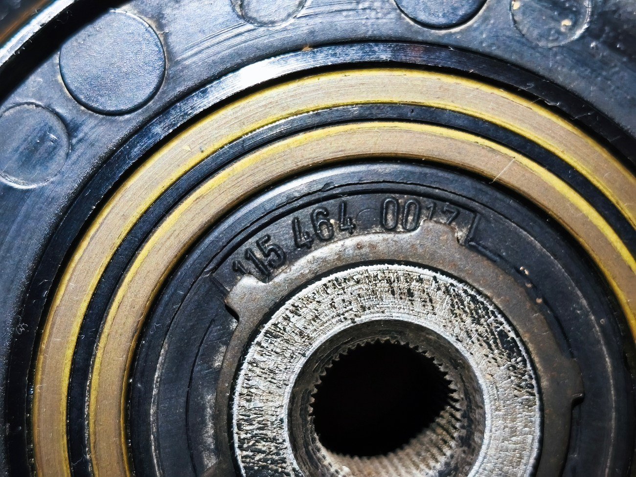 Petri Bakelite Steering Wheel (Fits W108, W109, W111, W113, W114, W115) - Image 2