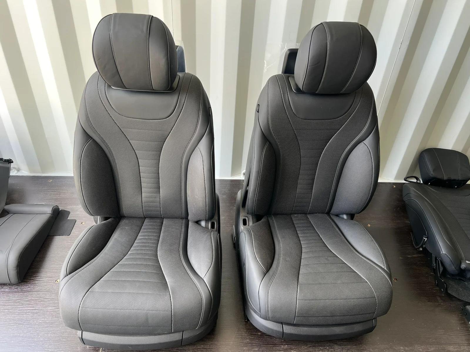 Mercedes-Benz S-Class W222 Front Seat Leather