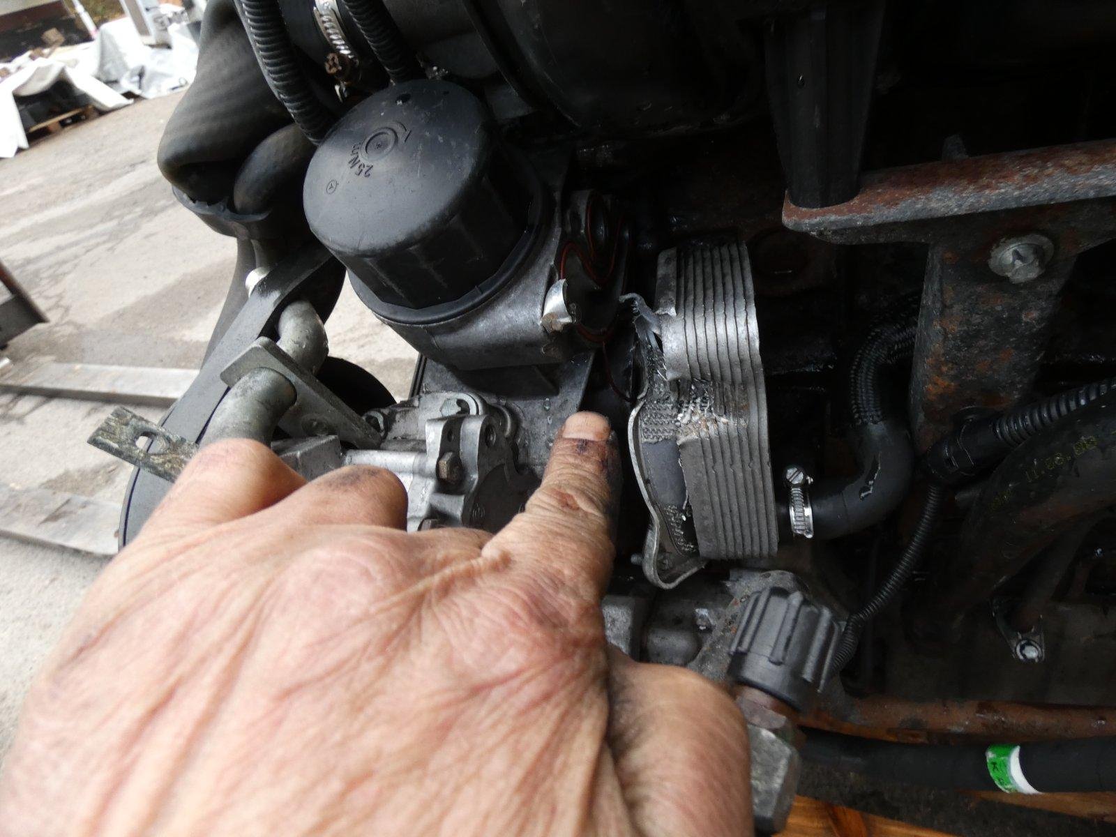 Mercedes-Benz Vito W638 Engine - Image 10