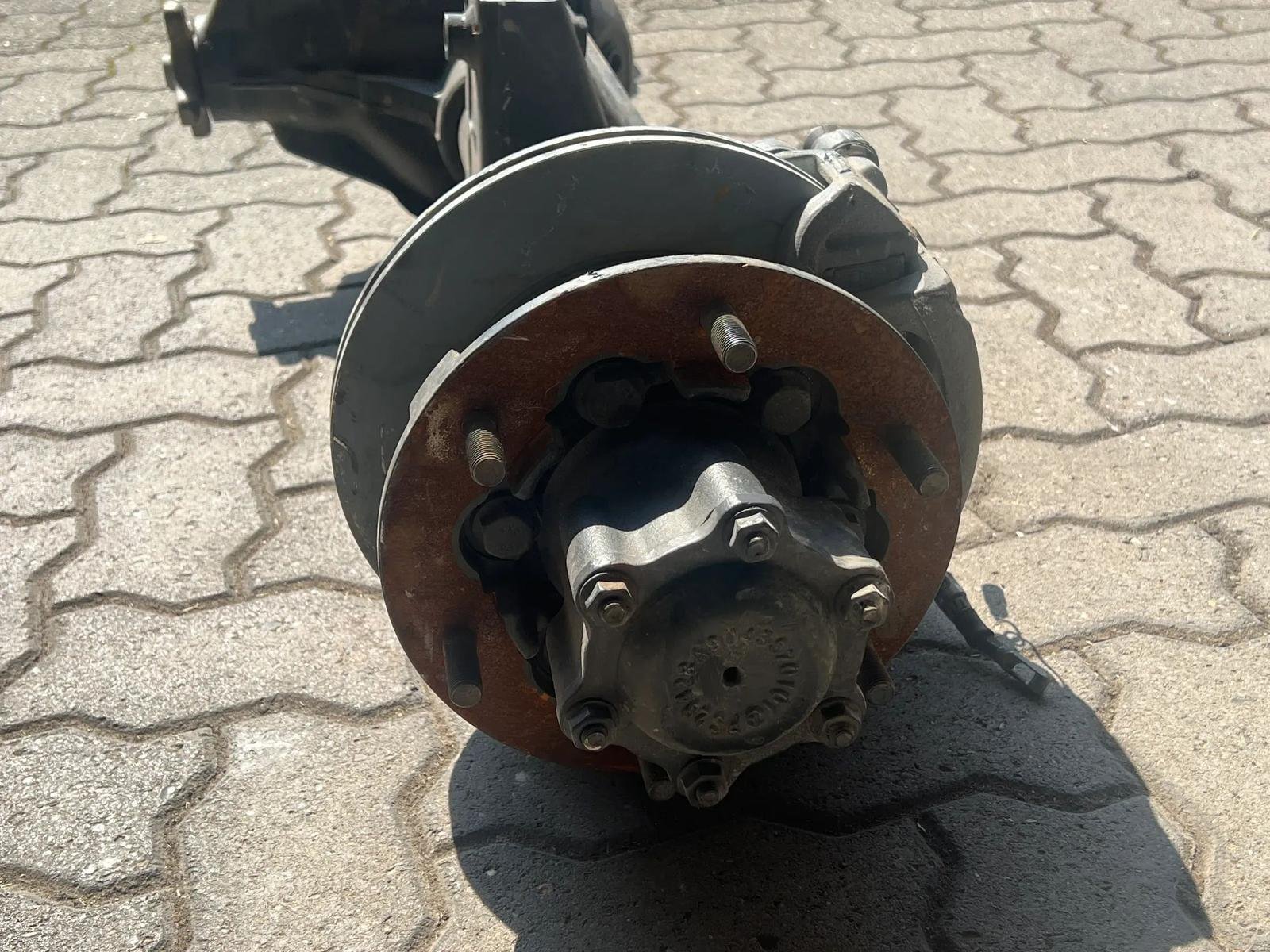 Mercedes-Benz Sprinter Complete Axle - Image 8