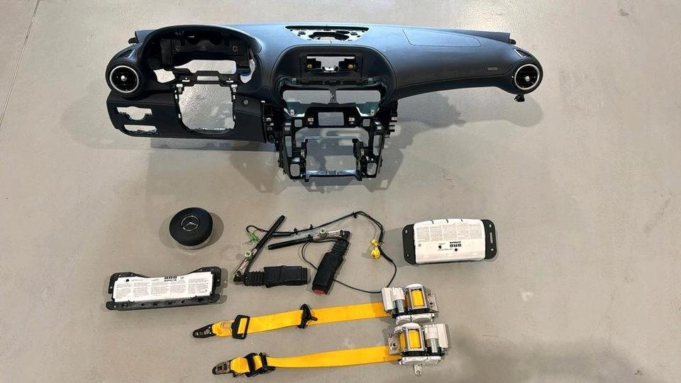 Mercedes AMG GT W190 Dashboard Set