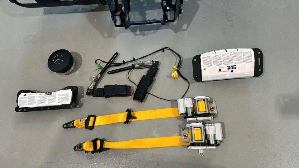 Mercedes AMG GT W190 Dashboard Set - Image 5