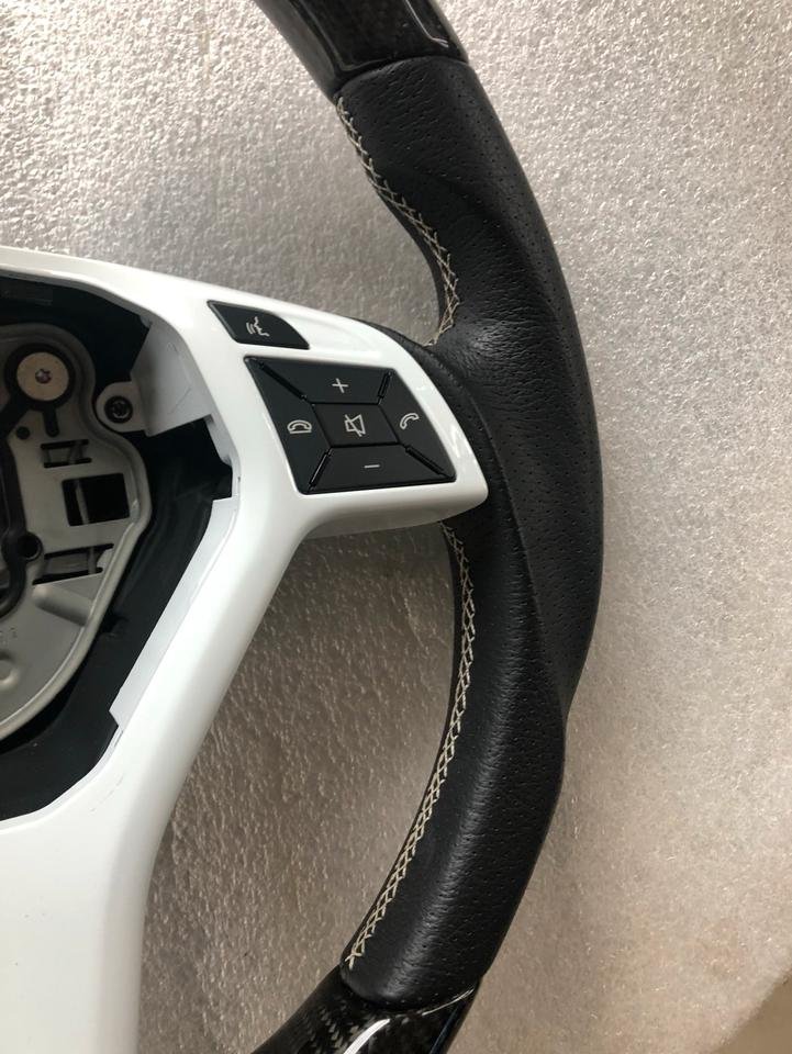 carbon steering wheel W204 for sale — Designo Style - Image 5