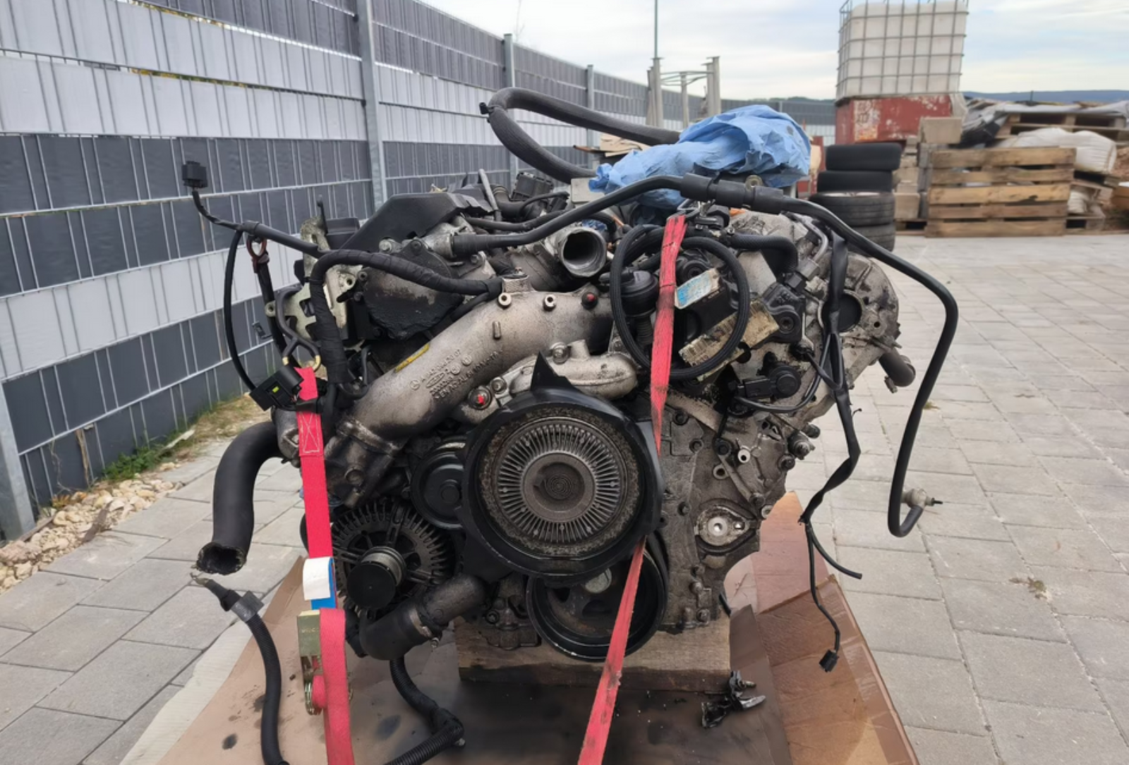 Mercedes-Benz Vito Engine – OM642 - Image 4