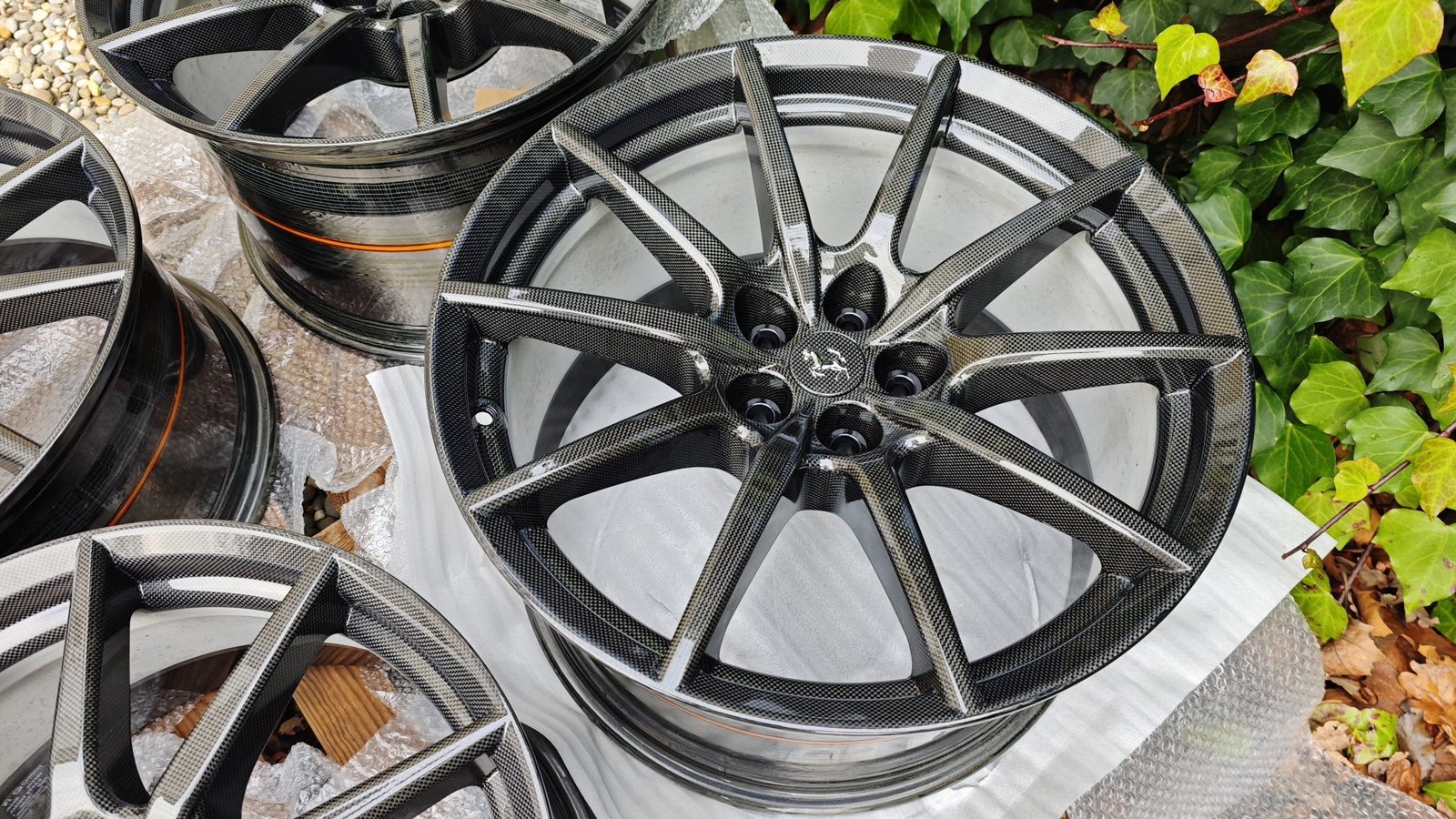 Carbon-Fiber Wheels for Ferrari SF90 - Image 6