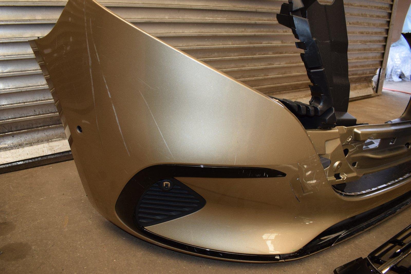 Mercedes-Benz W447 V-Class Front Bumper - Image 7