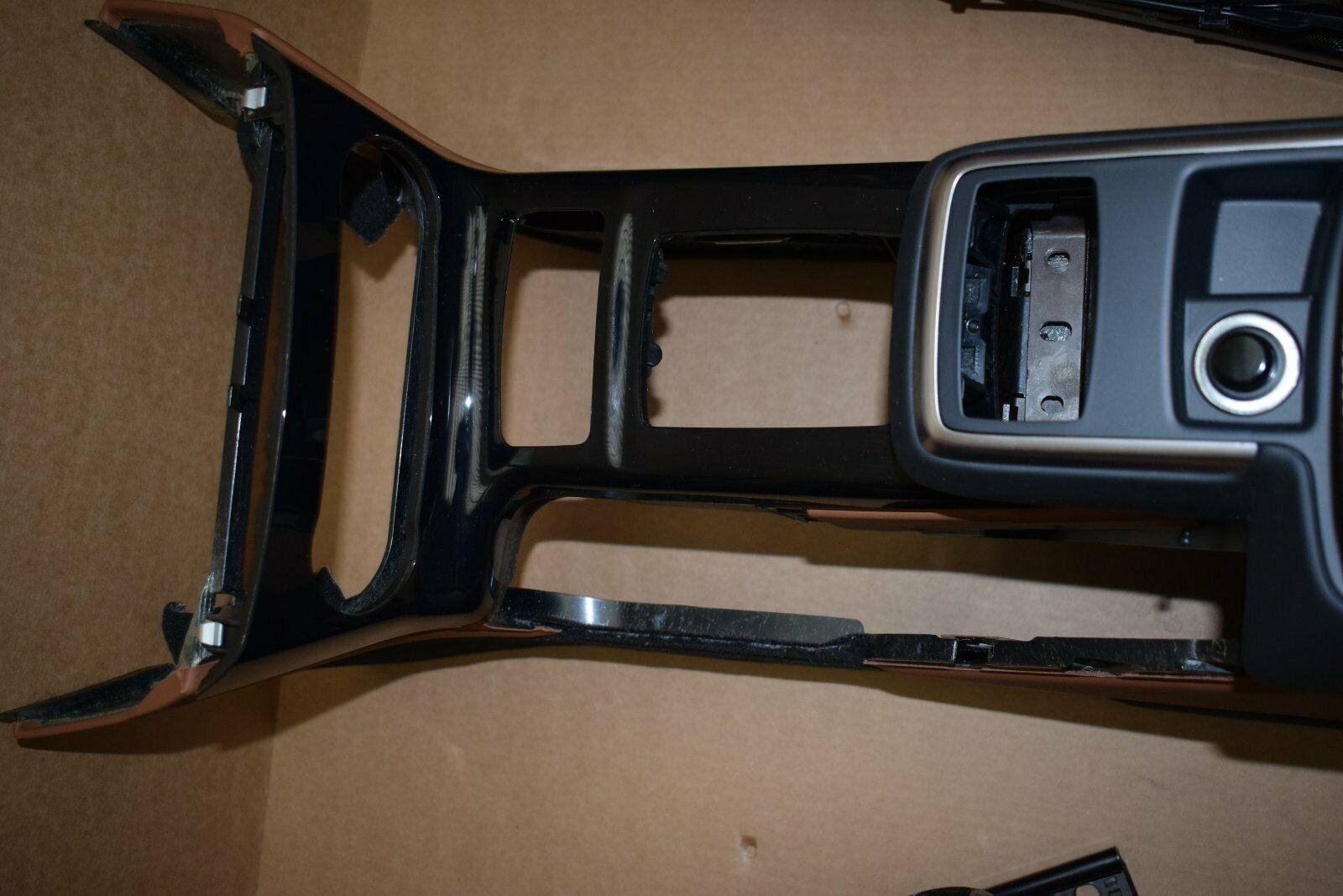 Mercedes W463 Designo Leather Interior - Image 8