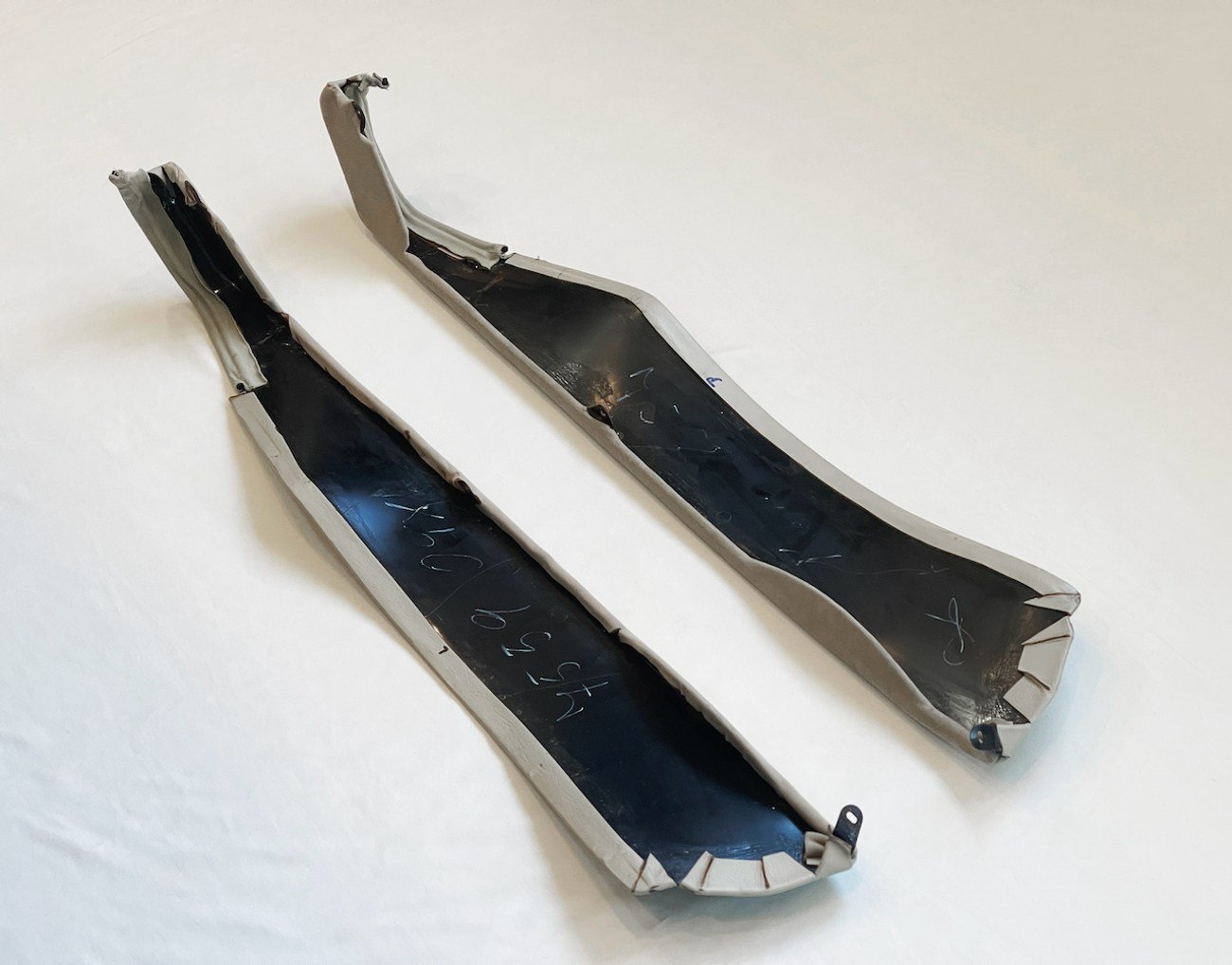 Mercedes-Benz W126 Split Rear Seats - Image 9