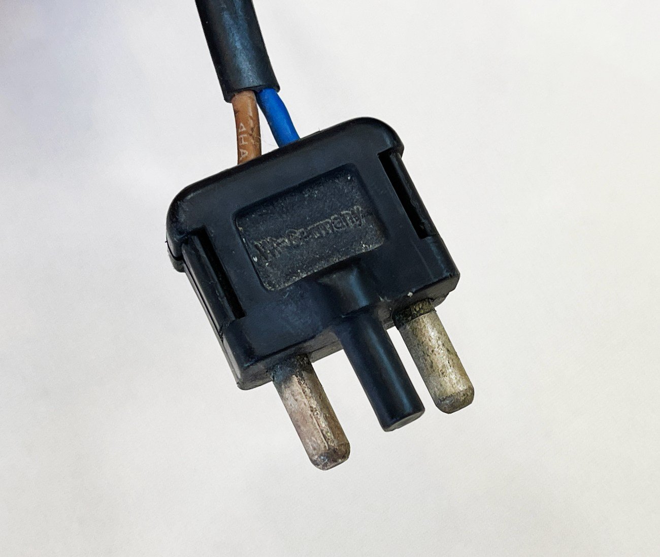 Mercedes-Benz W126 Split Rear Seats - Image 10