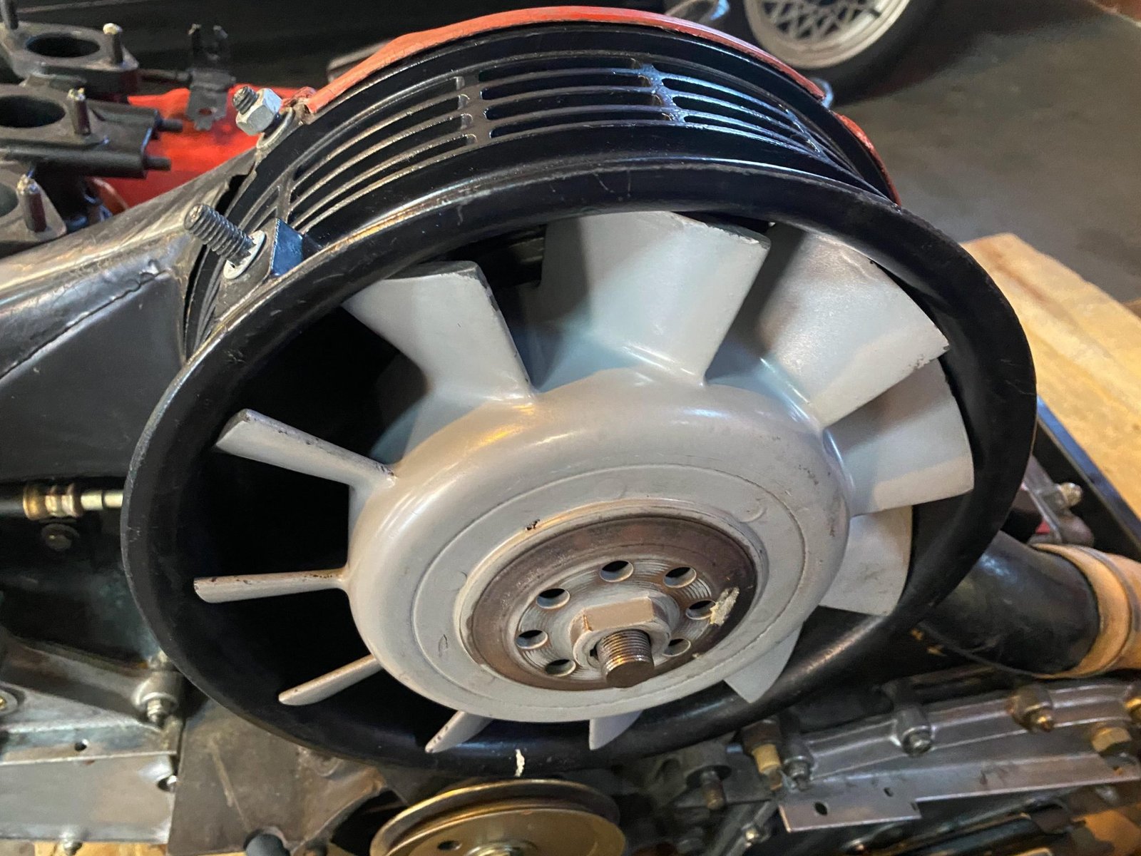 Porsche 911S Type 911/02 2.2L Engine - Image 13