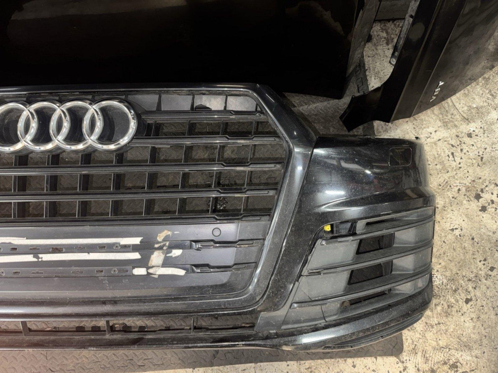 Audi SQ7 4M Front Package — Bumper, Hood, Fenders, Radiator — Complete Set - Image 18