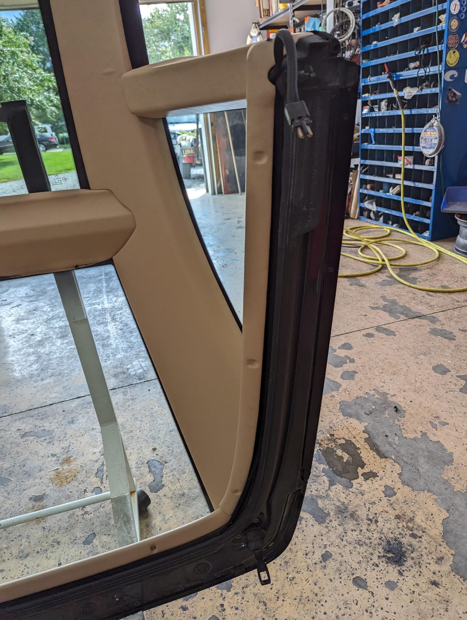 Mercedes-Benz Panoramic Hardtop - Image 3