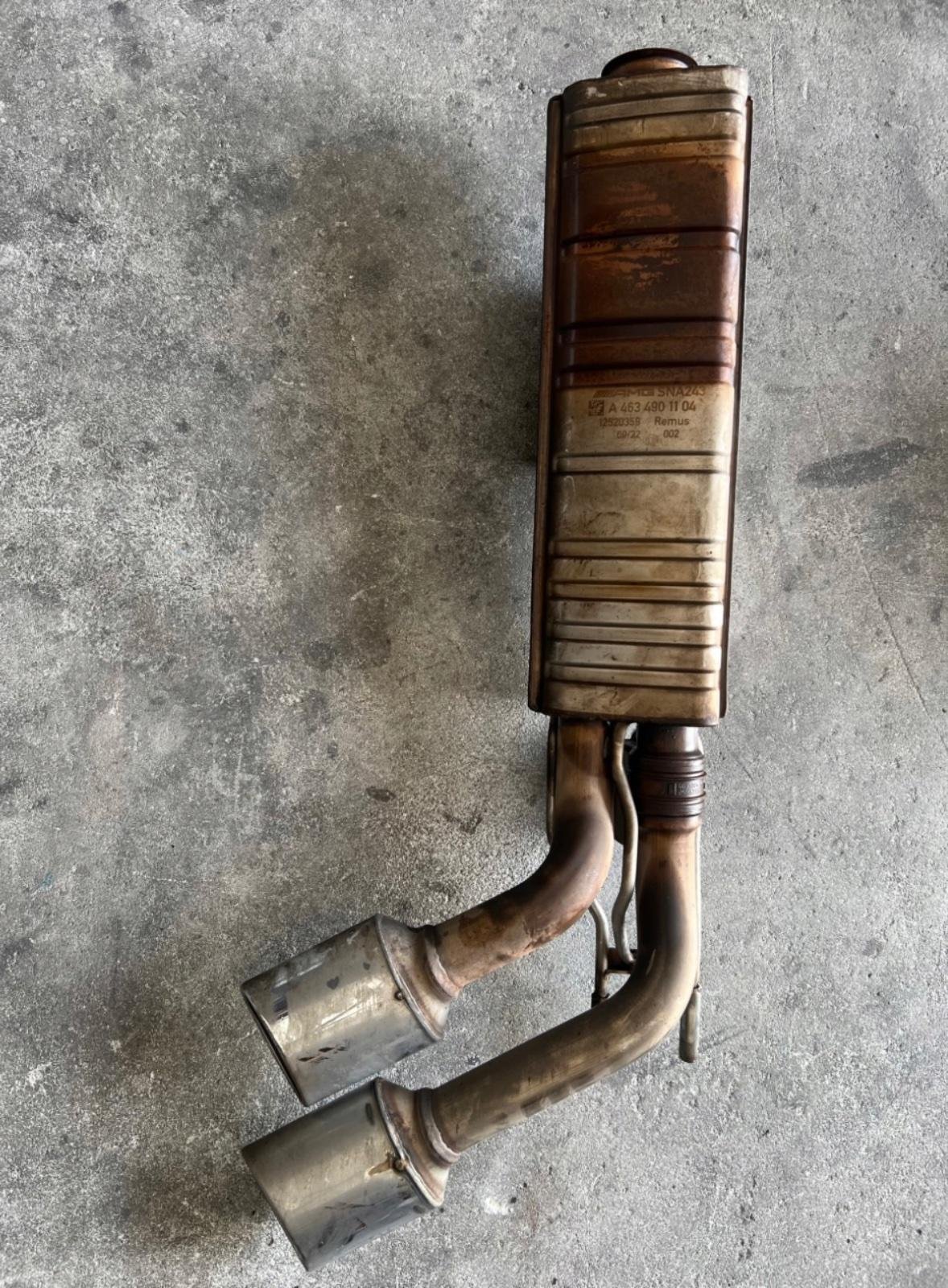 Mercedes G63 AMG Rear Exhaust System - Image 2