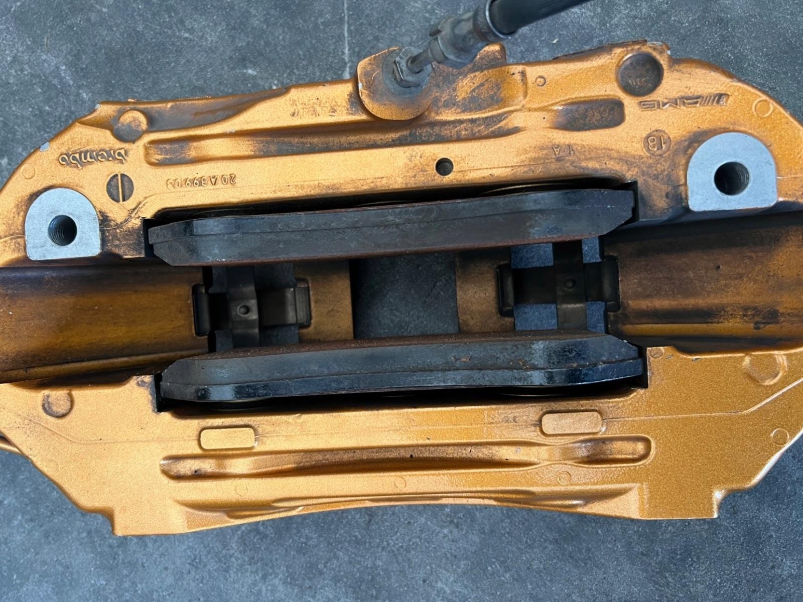 Mercedes GTR 190 AMG Ceramic Brake System - Image 4