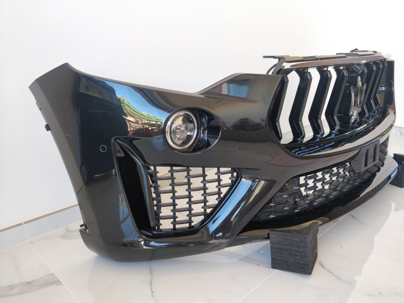 MASERATI LEVANTE FRONT BUMPER - Image 5