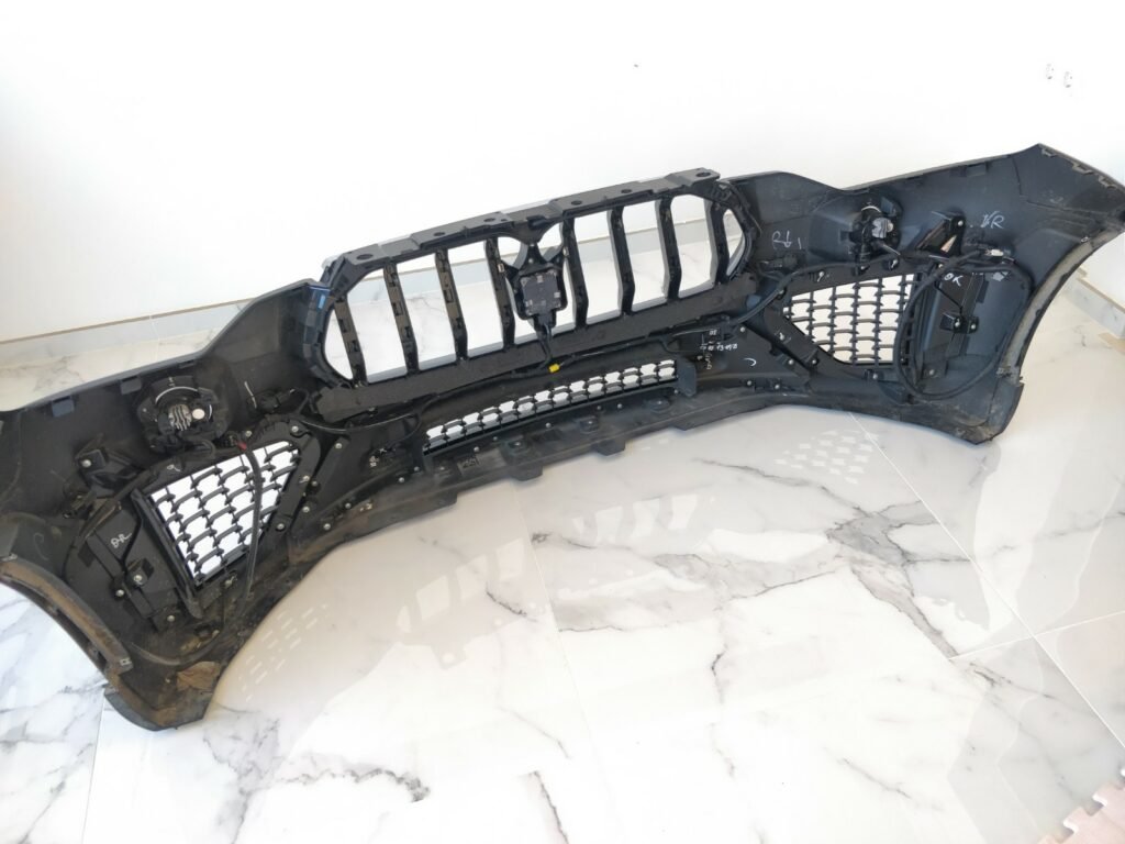 MASERATI LEVANTE FRONT BUMPER - Image 2