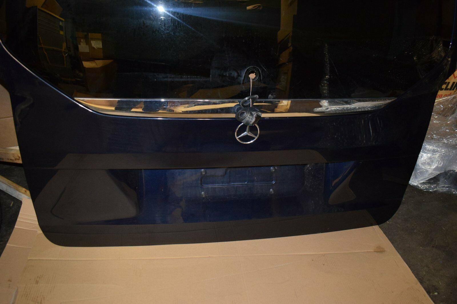 Mercedes W447 V-Class Tailgate - Image 3