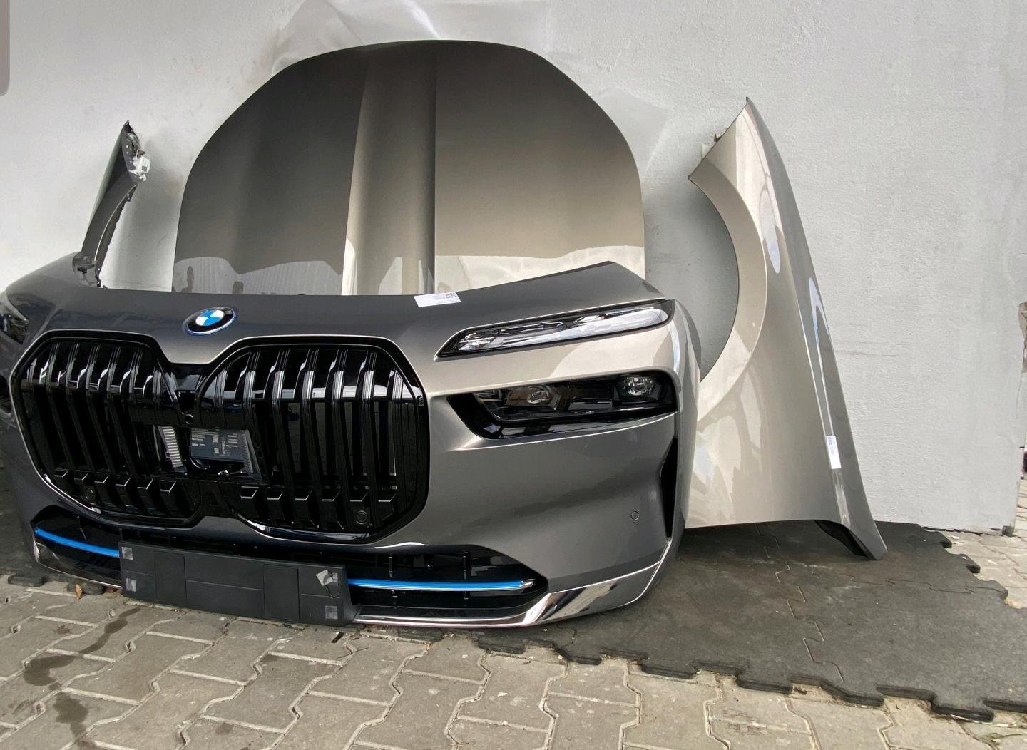 BMW i7 G70 Front End Package - Image 7