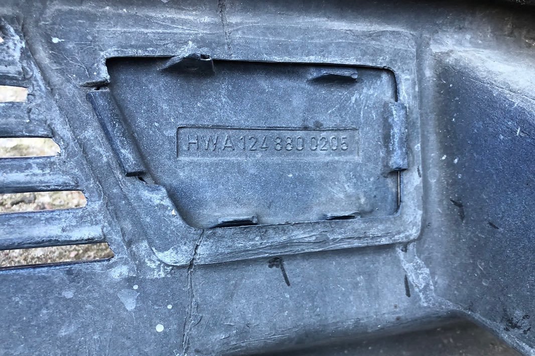 Original AMG C124 Coupe / A124 Cabriolet Gen I Body Kit - Image 4