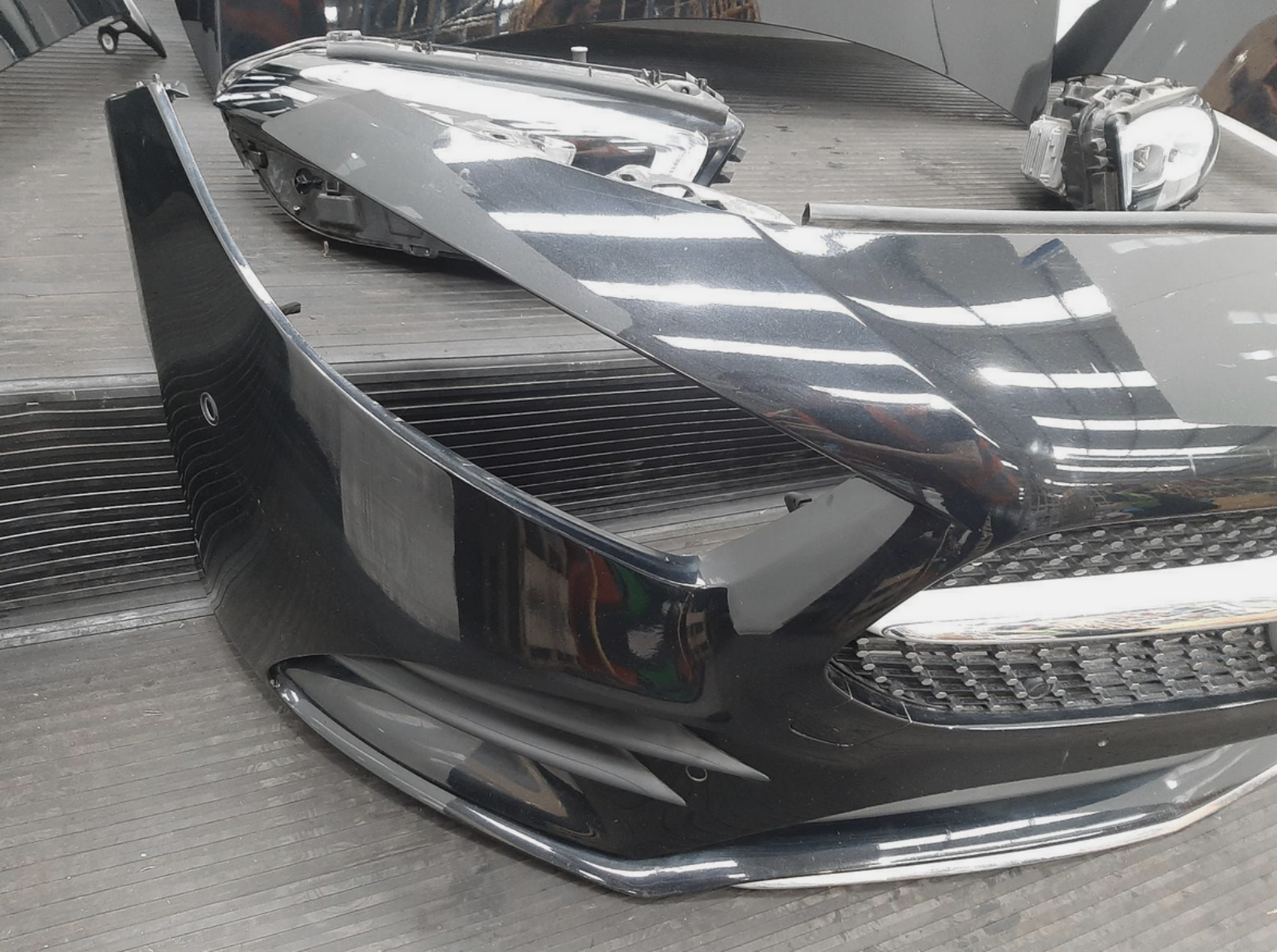 Mercedes W177 A250 AMG Front Package - Image 4