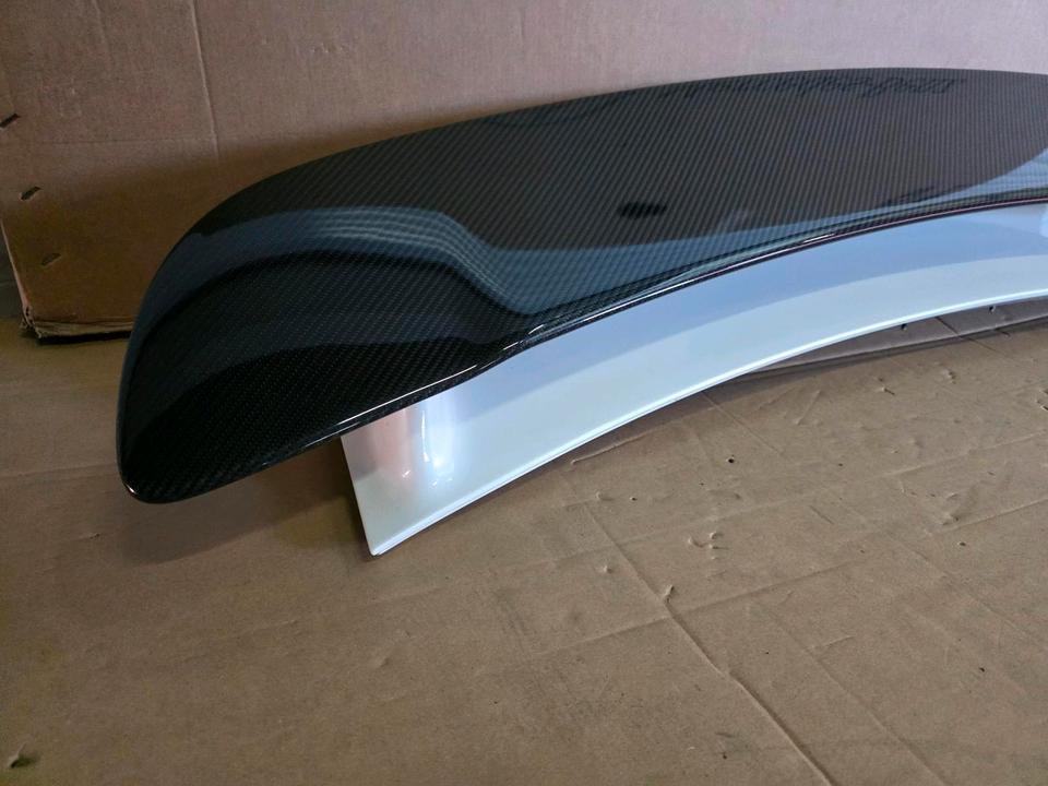 Mercedes-AMG GT Rear Spoiler – Carbon – W290 / X290 - Image 7