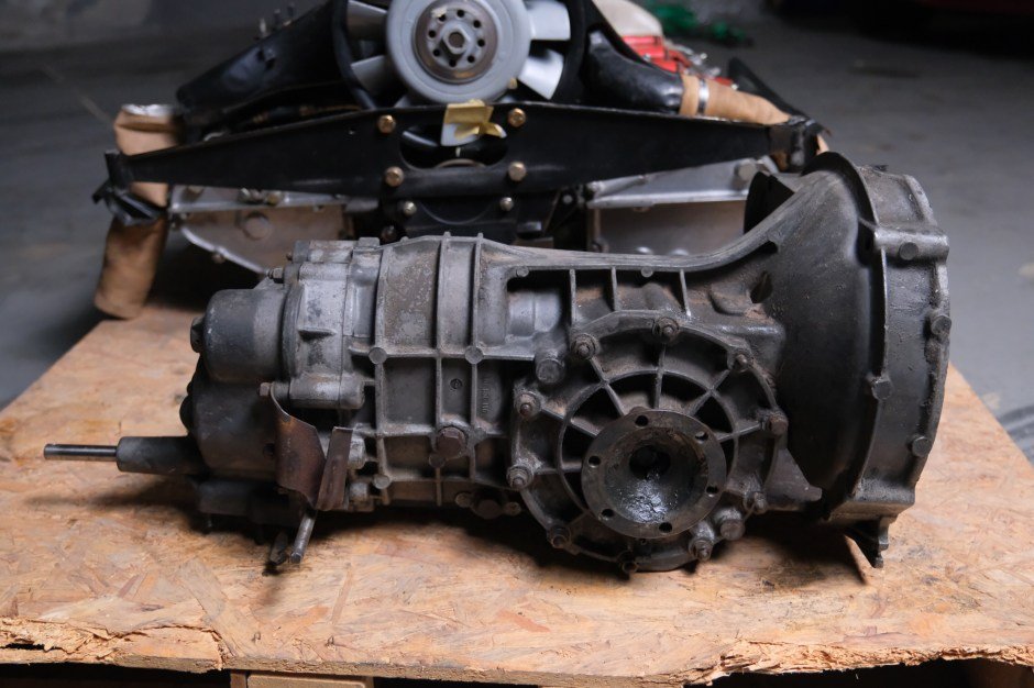 Porsche 911S Type 911/02 2.2L Engine - Image 3