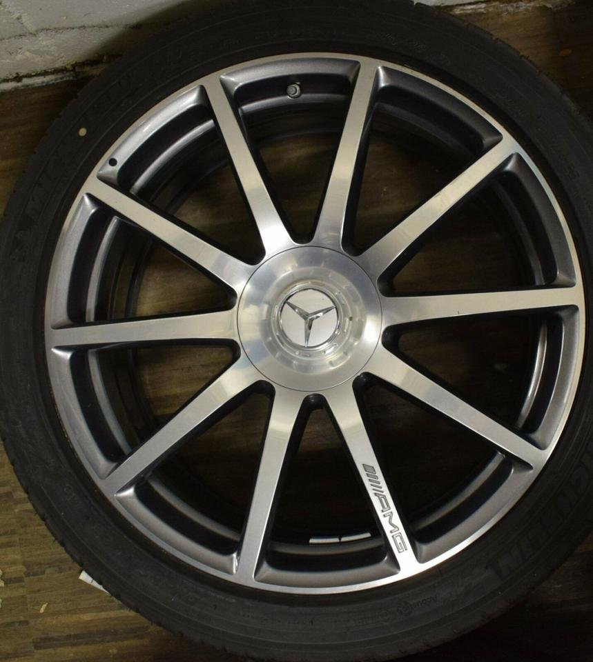 Mercedes W222 AMG 20-inch wheels - Image 6