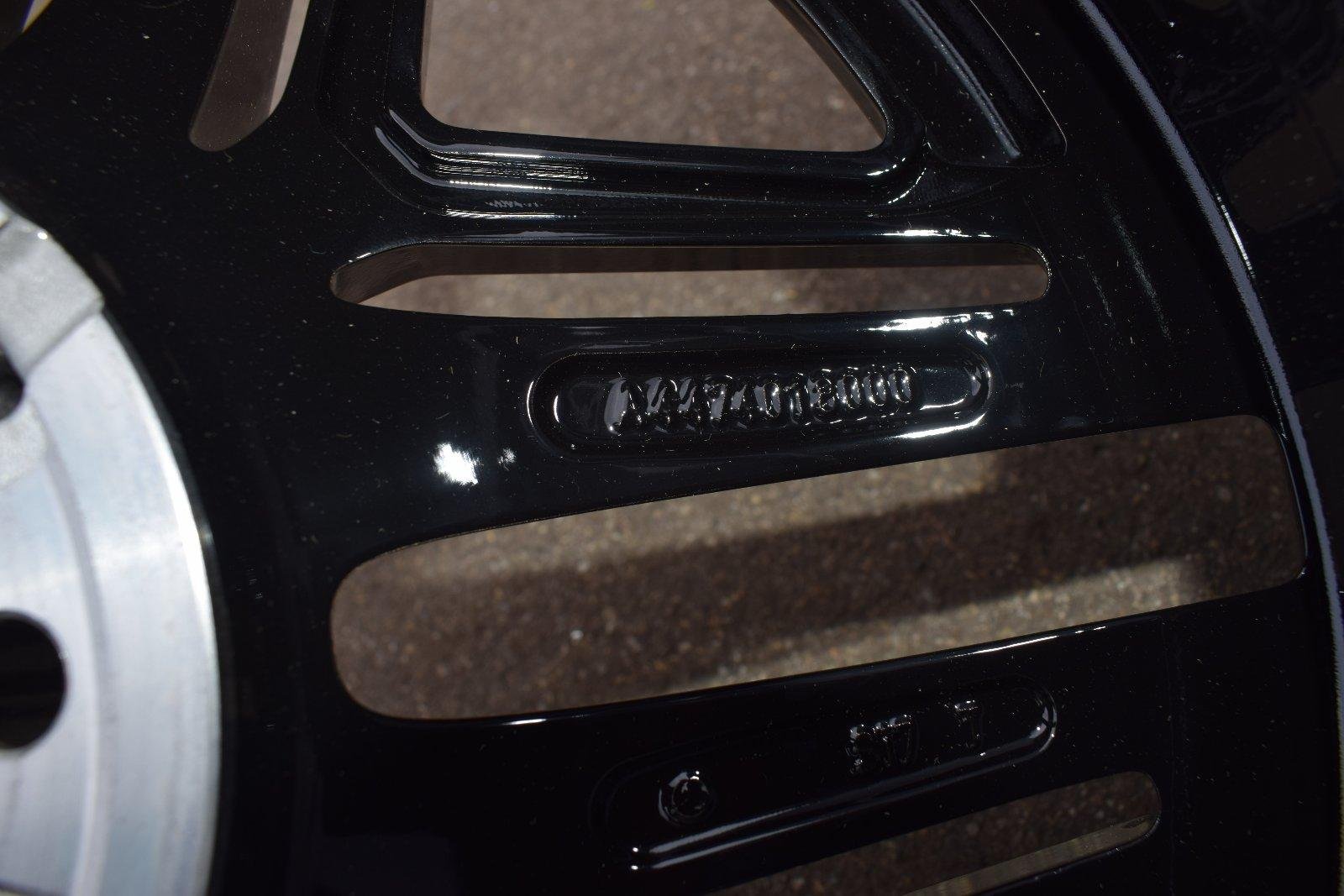 Mercedes W447 19" AMG Wheels - Image 4