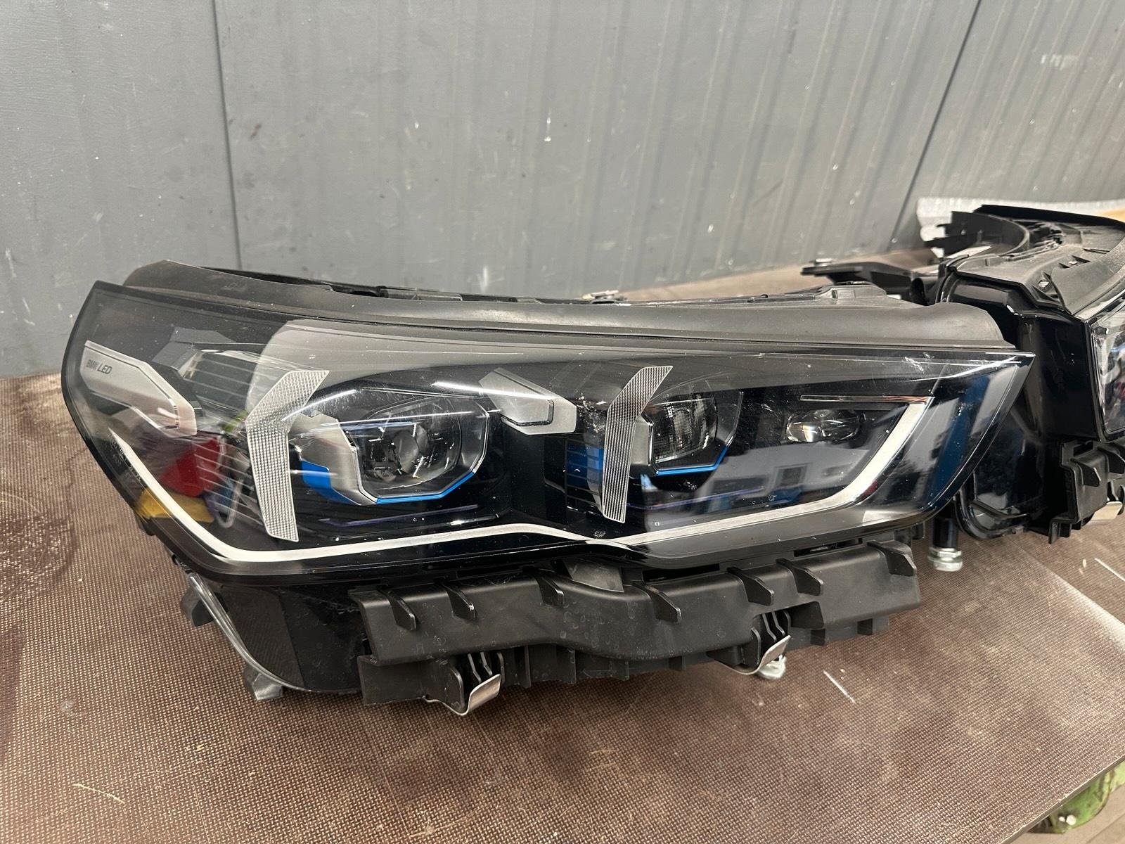 BMW G60 Adaptive LED Headlight - Image 3