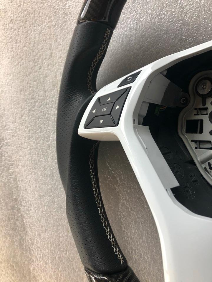 carbon steering wheel W204 for sale — Designo Style - Image 4